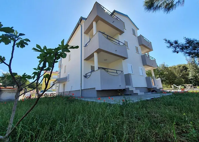 Apartments Villa M&M