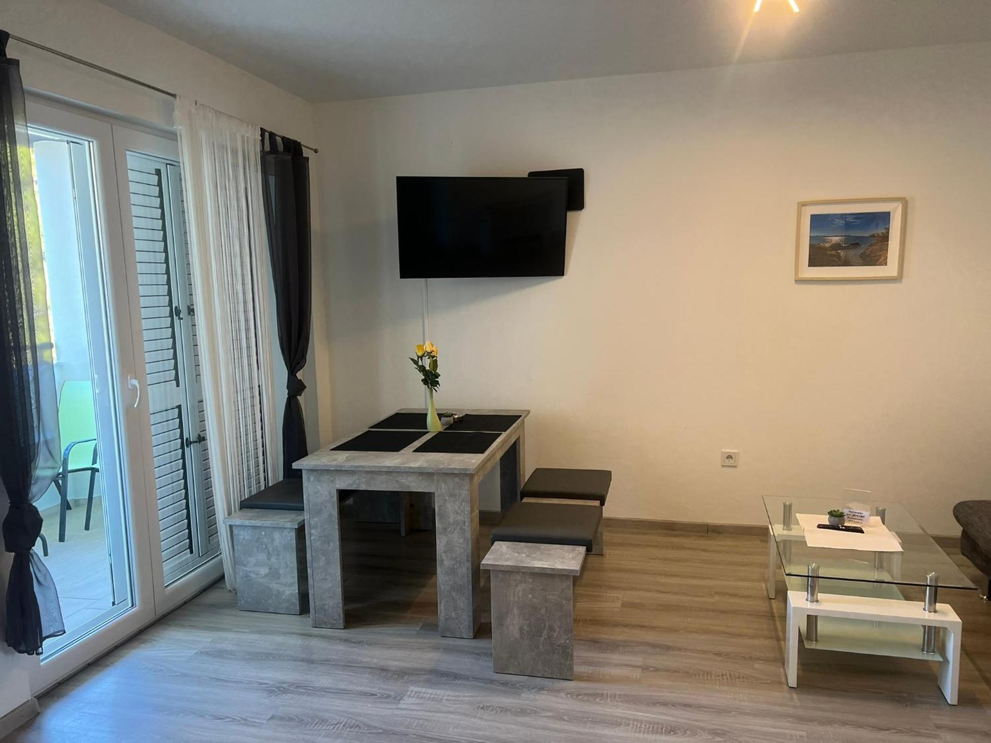 M&m Apartment *