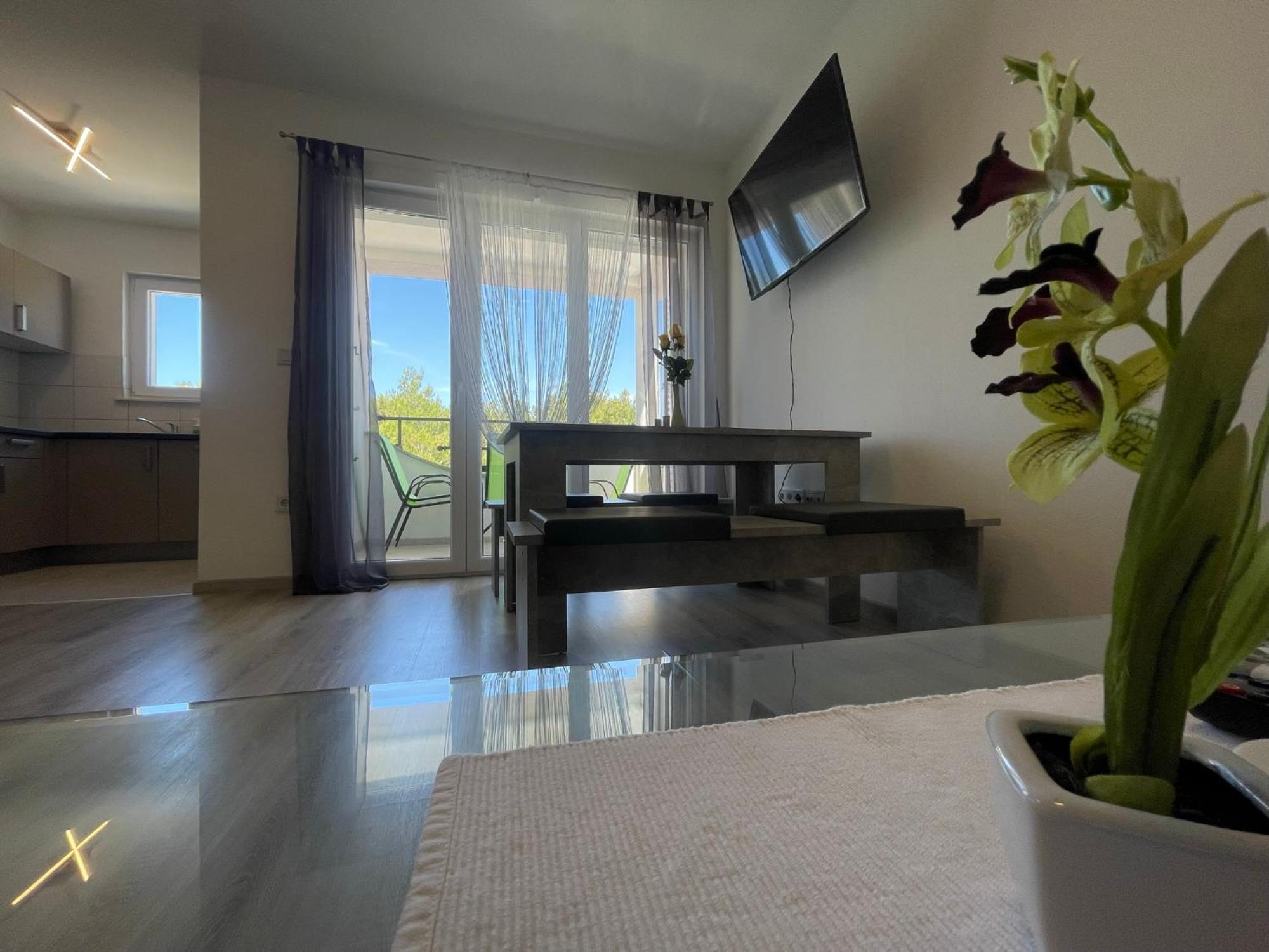 M&m Apartment