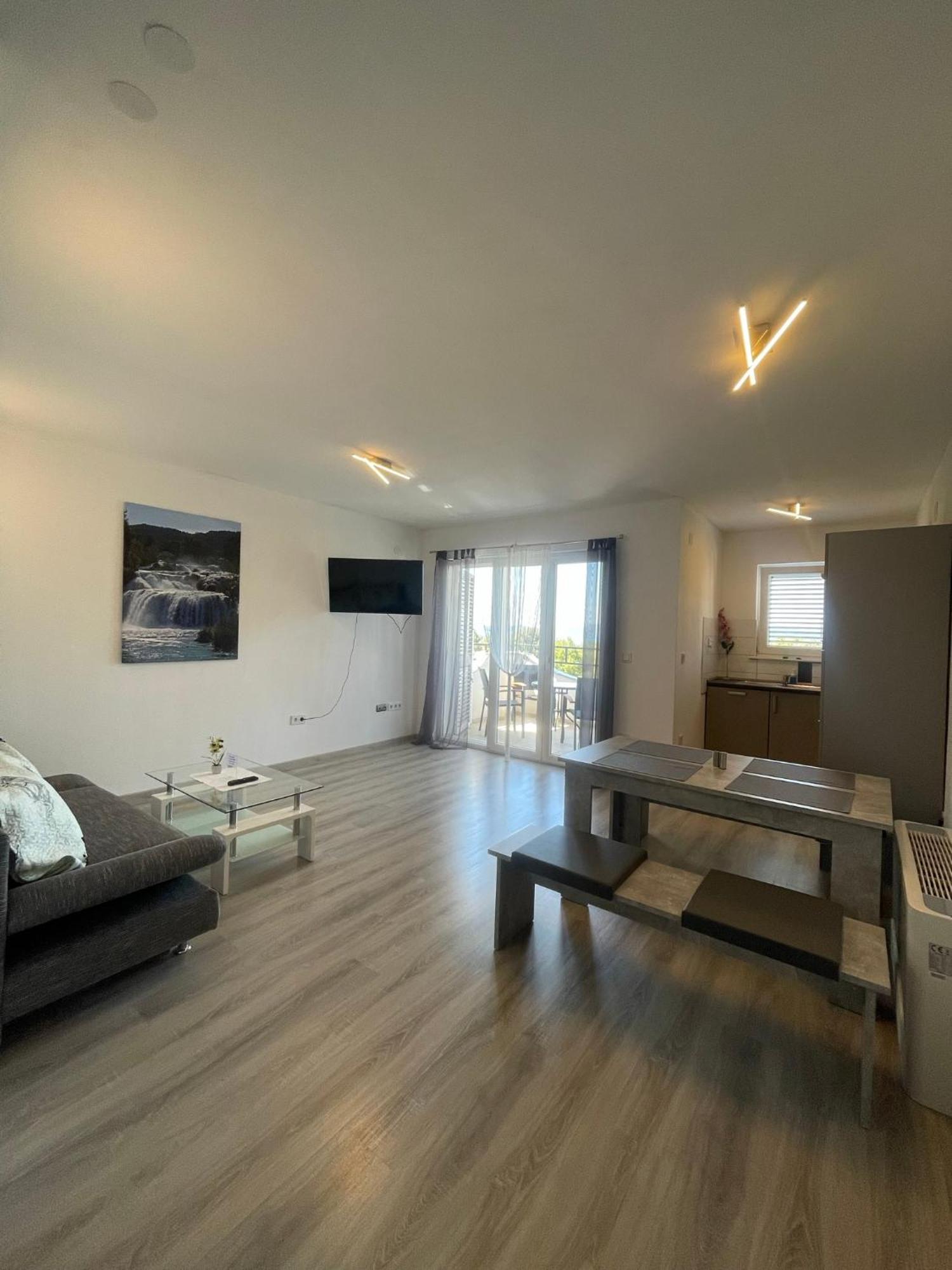 M&m Apartment *